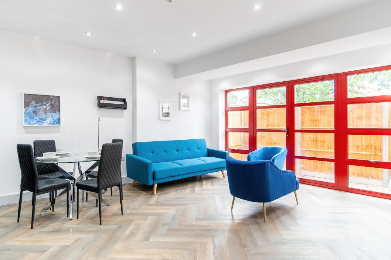 London Road Romford Block Apartment Екстериор снимка