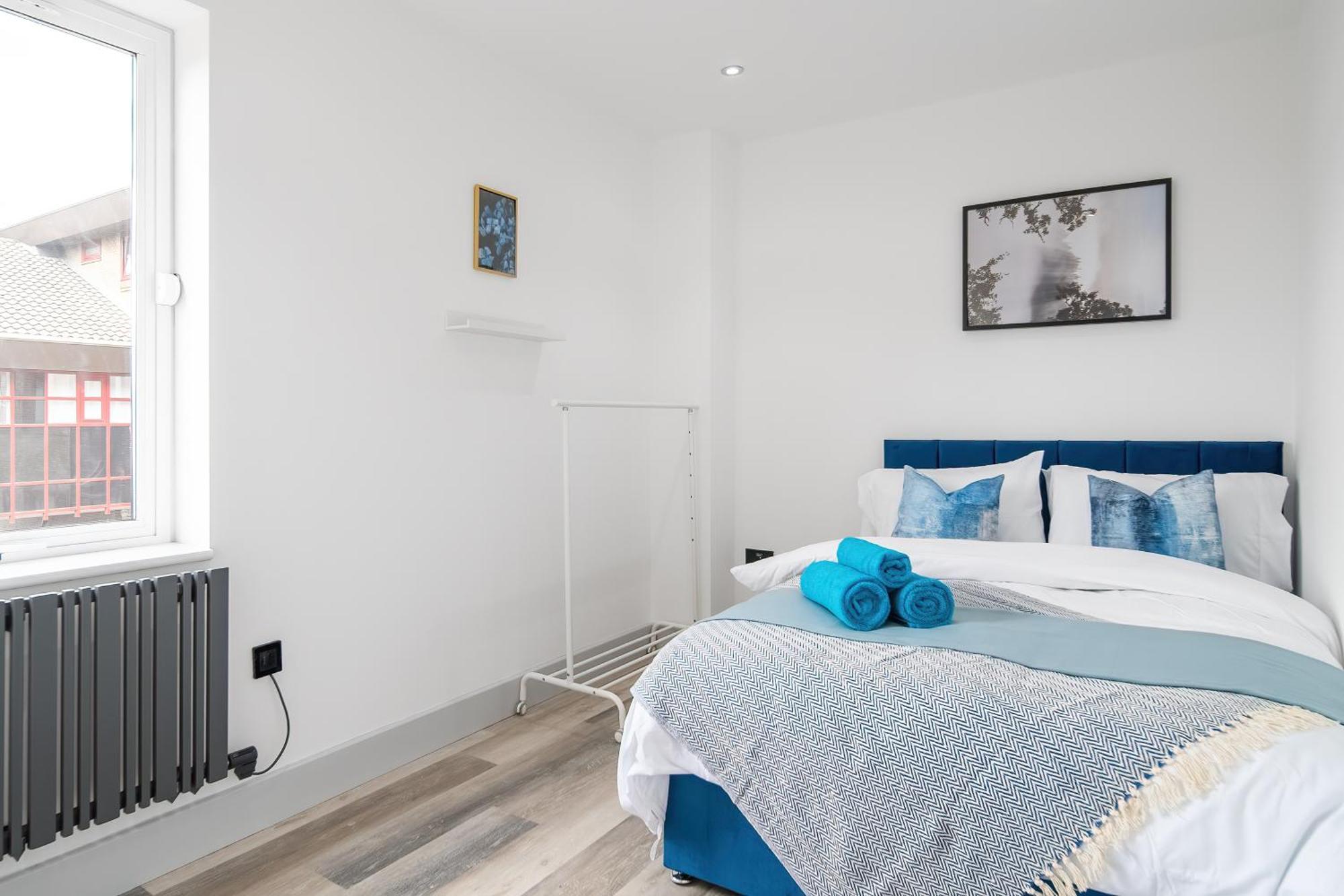 London Road Romford Block Apartment Екстериор снимка