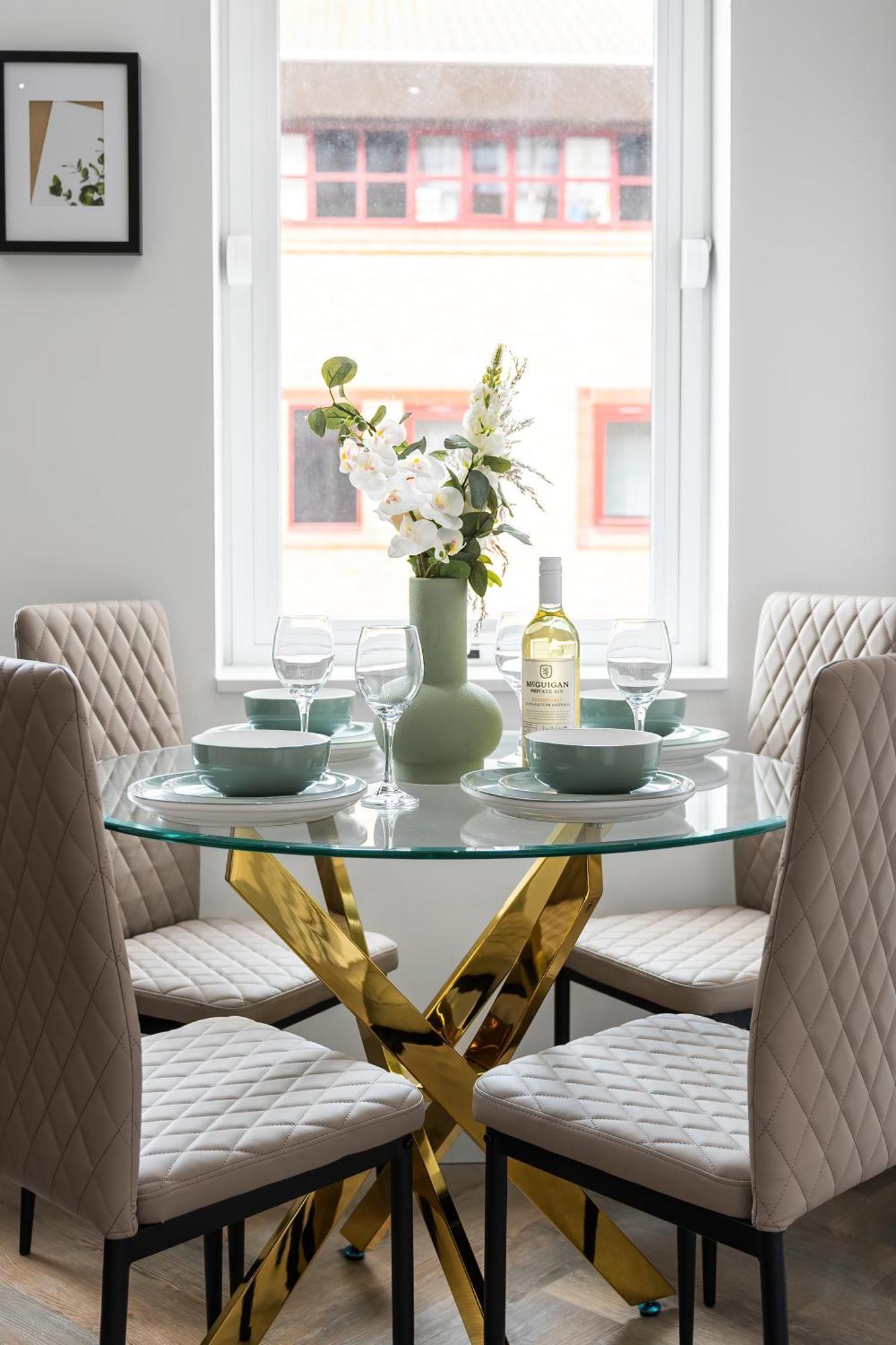 London Road Romford Block Apartment Екстериор снимка
