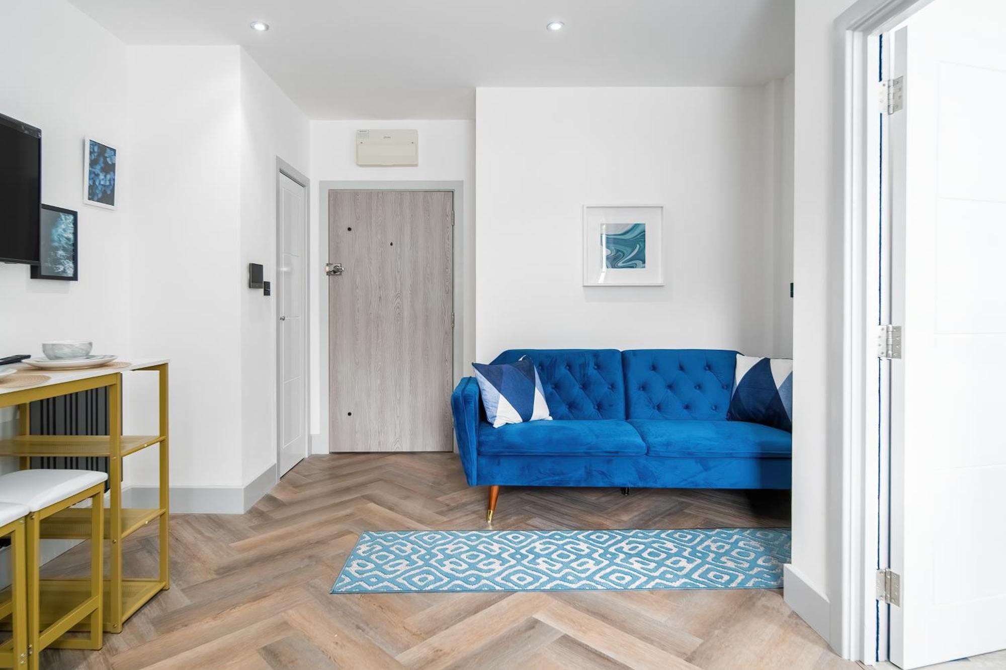 London Road Romford Block Apartment Екстериор снимка